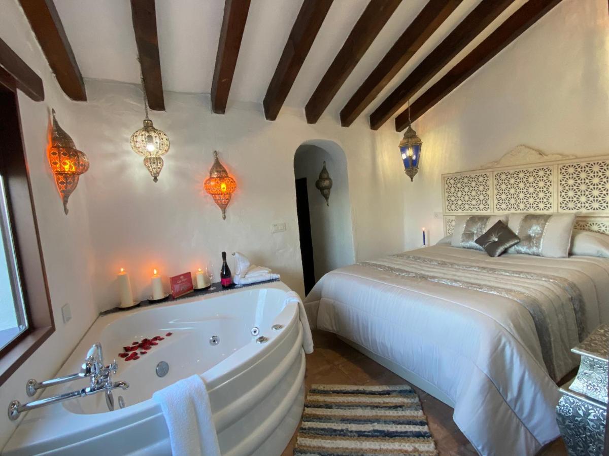 El Escondite De Martina, Aticos Romanticos Setenil De Las Bodegas 외부 사진